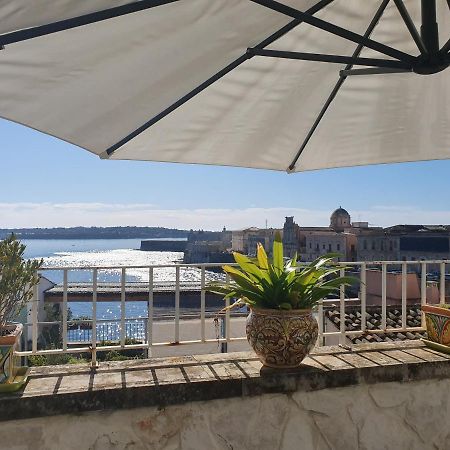 Apartament Palazzo Giufa Syrakuzy Zewnętrze zdjęcie