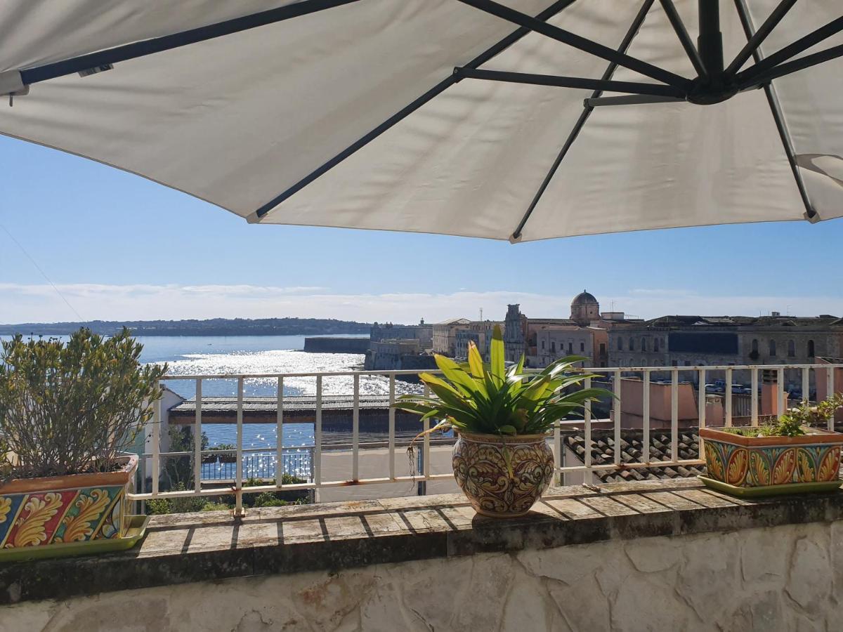 Apartament Palazzo Giufa Syrakuzy Zewnętrze zdjęcie