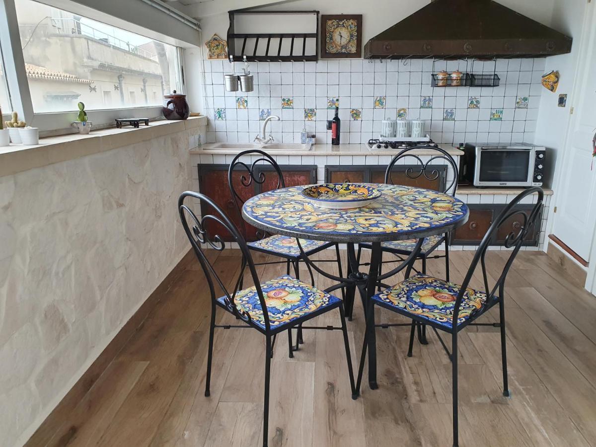 Apartament Palazzo Giufa Syrakuzy Zewnętrze zdjęcie