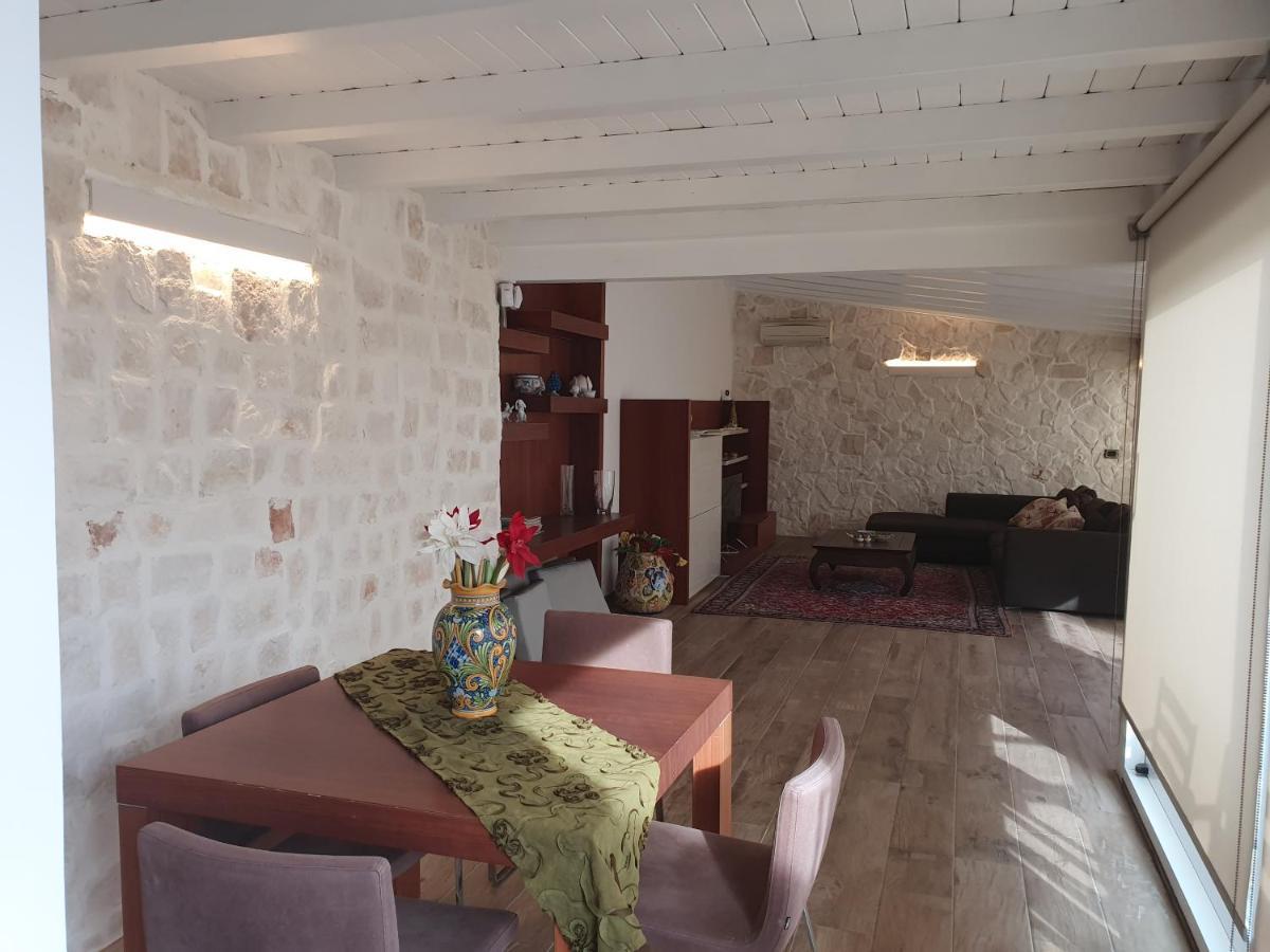 Apartament Palazzo Giufa Syrakuzy Zewnętrze zdjęcie